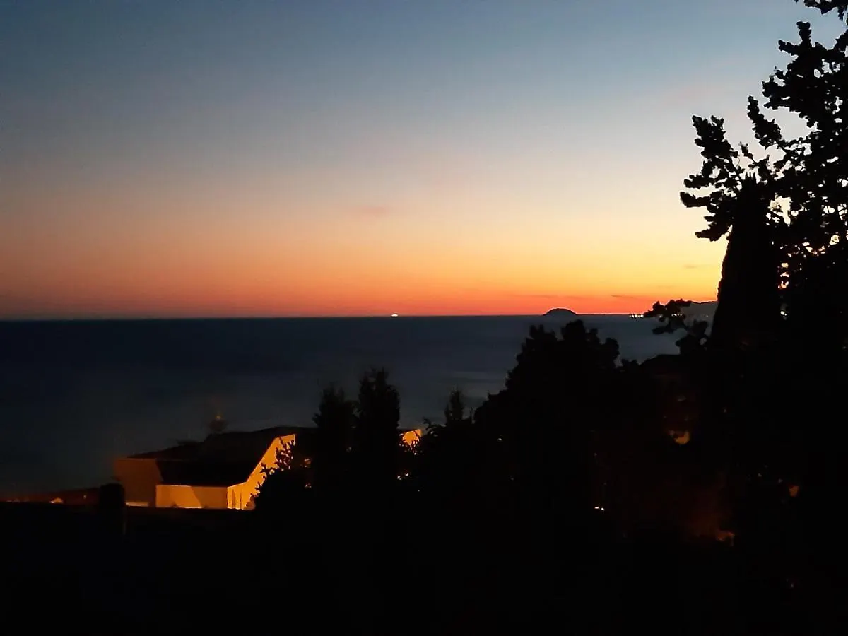 Bressa De Ma Affittacamere, Room & Breakfast Pietra Ligure Italien
